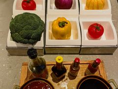 -锦厨自助餐厅·海鲜·牛扒(海口索菲特大酒店)