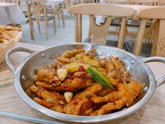 -江城燕子大排档(江汉路步行街店)