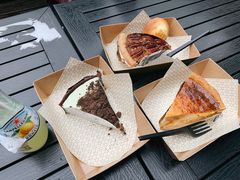 -Pie Bird(新闸路店)