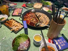 -憨铁匠老火锅(龙岗万科里店)
