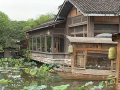 -绿茶餐厅(龙井船宴· 品牌总店)