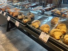 -OUR Bakery(中海环宇荟店)