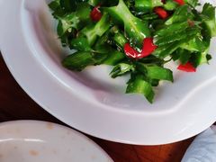 -尕西新疆大盘鸡(回辉村分店)