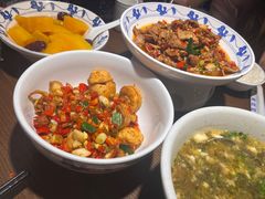 -八碗湘长沙市井菜(坡子街店)