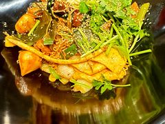 -醉人椒麻辣香锅(王府井喜悦店)