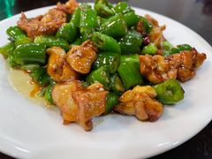 -余杨鸭鸭餐厅