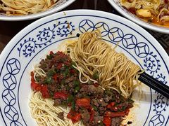 -李与白包子铺(桐梓林店)