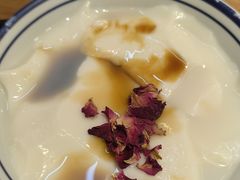 -云阿蛮云南生烫牛肉米线(奉贤路店)