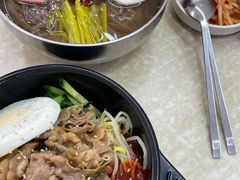 -拌来拌去石鍋拌飯(文鼎店)