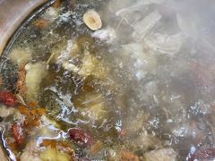 -威邵鸡煲(西华路总店)