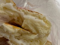 牛奶面包-宏发红西饼屋(天津路店)