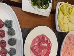 -小天鹅火锅·一线江景洪鼎旗舰店(洪崖洞店)