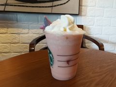 人鱼桃桃星冰乐-星巴克(佛山南海万科店)