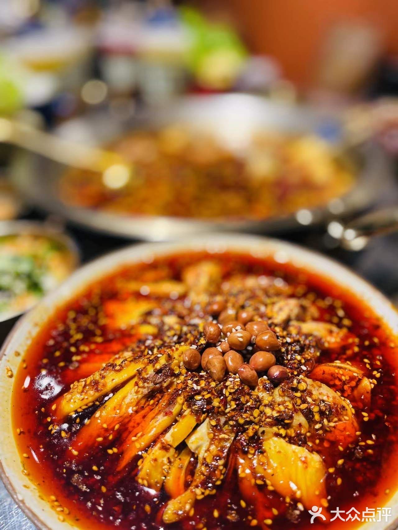 美味出圈的人气排队王贡椒鱼火锅