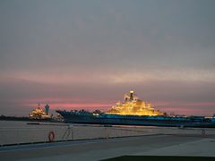 -泰达航母主题公园