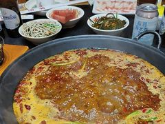 -沸炉重庆老火锅(军事博物馆店)