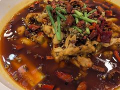 -鑫巴蜀小镇 · 水煮鱼专研店(玉桥店)