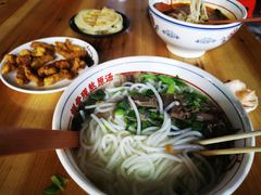 -小椒羊.羊肉粉 龙虾 羊肉串(新地旗舰店)