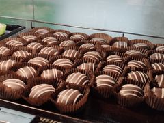 -阪尚皇·原切牛排·烤肉火锅自助(北京路店)