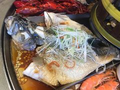 -日进一片海.生腌海鲜火锅.宵夜烧烤(三里屯总店)