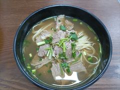 红烧牛肉面-万寿斋(山阴路店)