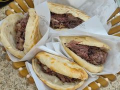 -闫家驴肉老店(华电一校店)