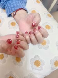 -爱美睫美甲会馆