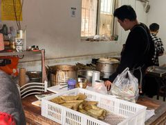 -新场古镇-停车场