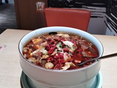 -渝信川菜 · 川味家常菜(财富购物中心店)