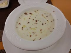 -红房子西菜馆(淮海中路店)