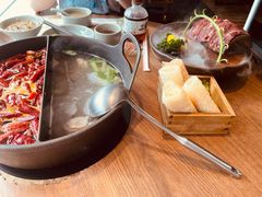 草本鸳鸯锅-盡膳口福跷脚牛肉火锅(晶耀前滩店)
