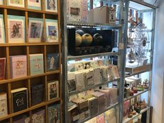 -猫的天空之城概念书店(苏州平江店)