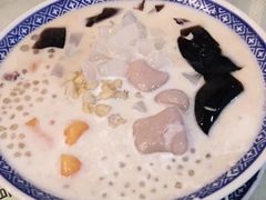 -黄氏壹品汇•水牛奶甜品(全国总店)