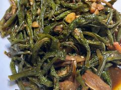 -黄泥岗·地道湖北菜(奥特莱斯店)