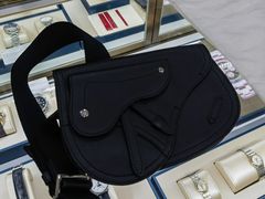 -梵轩奢侈品回收名表名包黄金