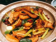 -95号酱骨·一块豆腐(展春园西路店)