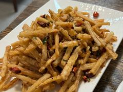 -小四川美食馆(幸福路店)