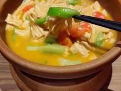 -耶里夏丽·丝路国际·新疆餐厅(浦东区东方路店)