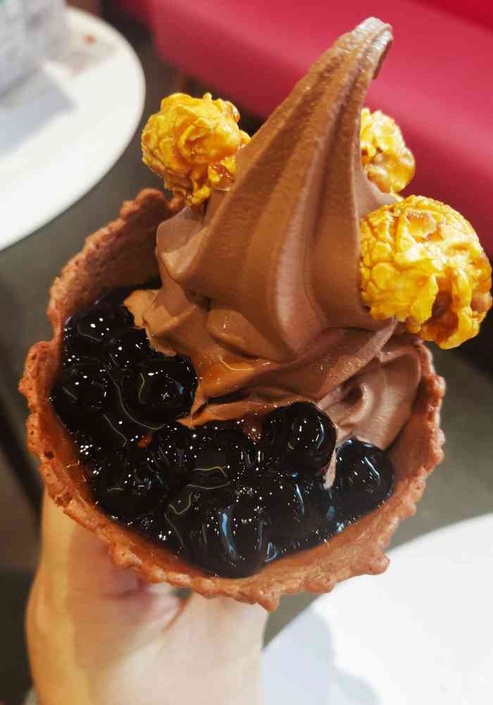 肯德基甜品站(momopark店)-"身处吉祥村地铁站d口,momopark三.