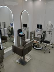-时尚殿堂hair salon