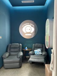 -唯儿诺儿童医院·儿科·眼科(新天地店)