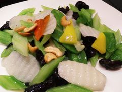 港式素炒什锦-高第街56号港式餐厅·精选(世茂广场宽厚里大明湖店)