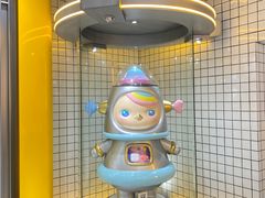 -泡泡玛特POPMART(上海环球港店)