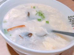 鲜菌疙瘩汤-吕氏疙瘩汤·海鲜新鲁菜(凯德mall新都心店)