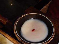 -老牌坊云南鱼豆花火锅(哈西万达店)