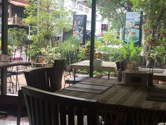 -Cafe de Thaan Aoan