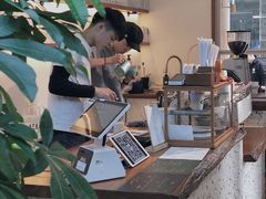 -Line 咖啡(石厦花园店)