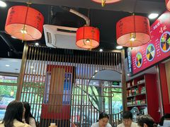 -鲁员外地锅鸡地锅鱼(古墩路店)