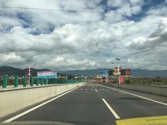 -小锅巴纳西餐厅