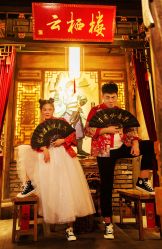 点击看大图 -米兰婚纱影像艺术空间(莲塘店)